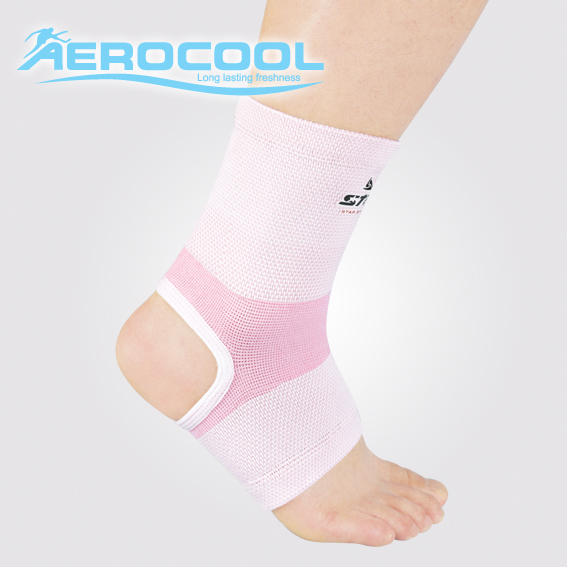 Фиксатор голеностопа Star ANKLE SUPPORT  XD111W13